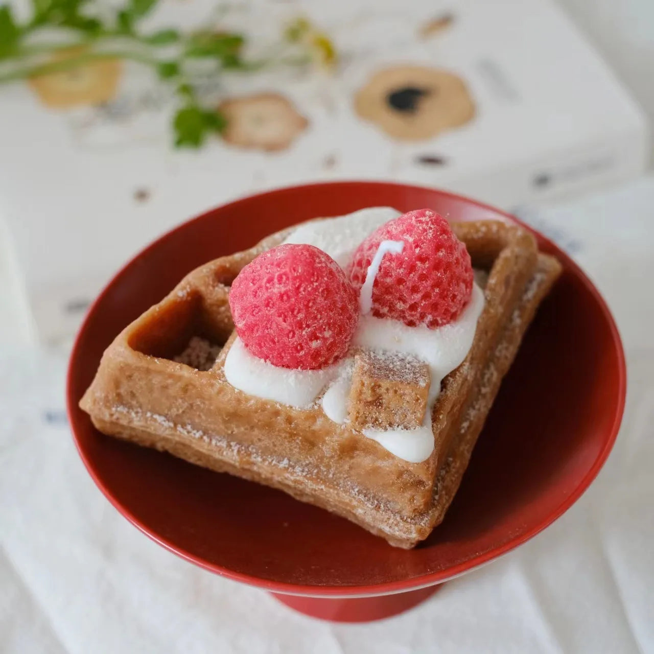 Artisan Waffle Dessert Candle: Cute Soy Wax for Creative Home Ambiance
