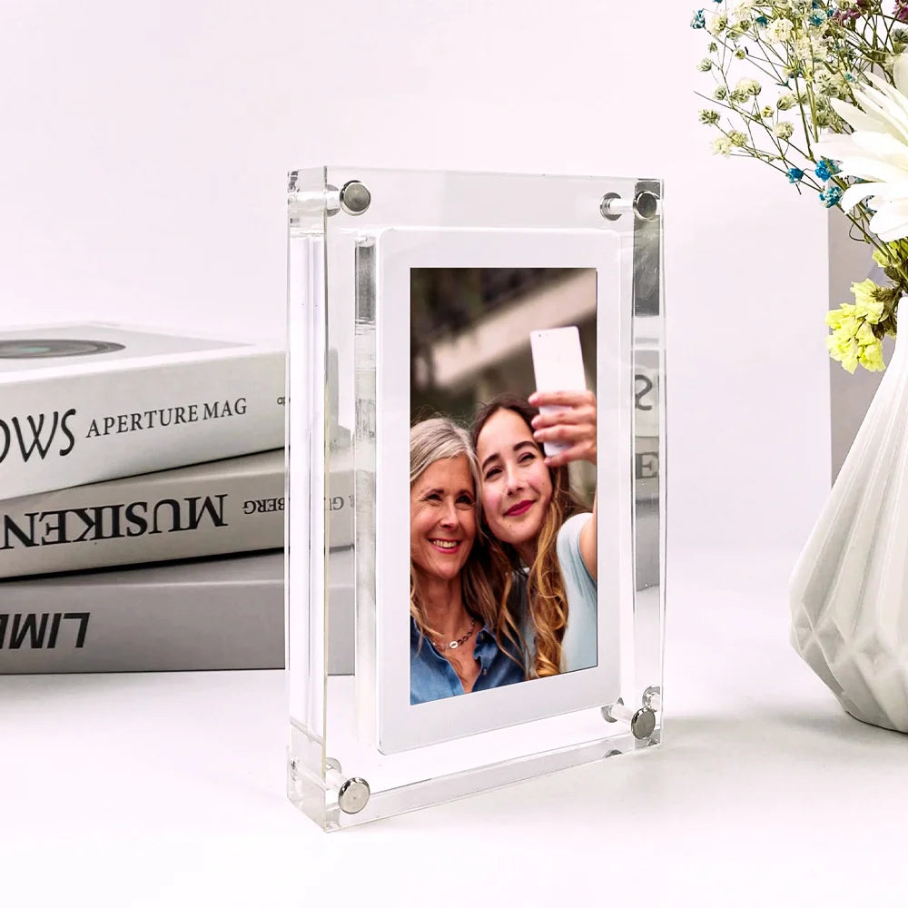 Acryl Digitaler Bilderrahmen 5/7 Zoll – Kabellos mit Akku & IPS Display NOOR08