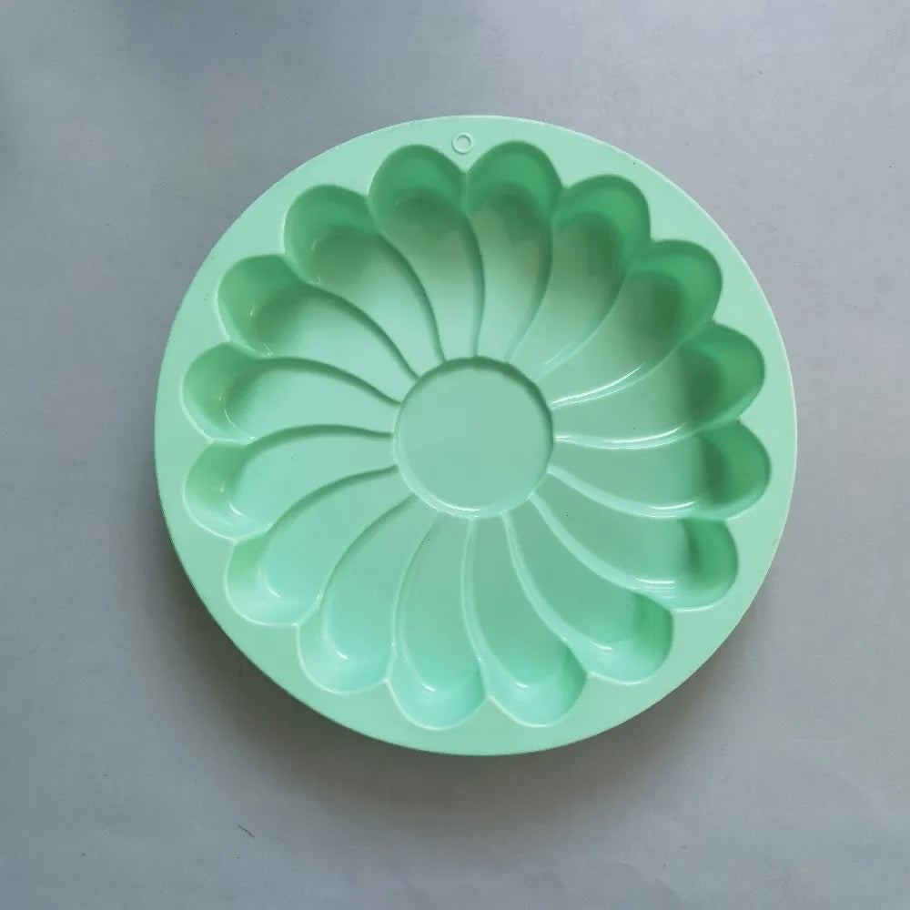 Sunflower Silicone Baking Mold - Versatile Kitchen Tray for Cake, Bread & Chocolate