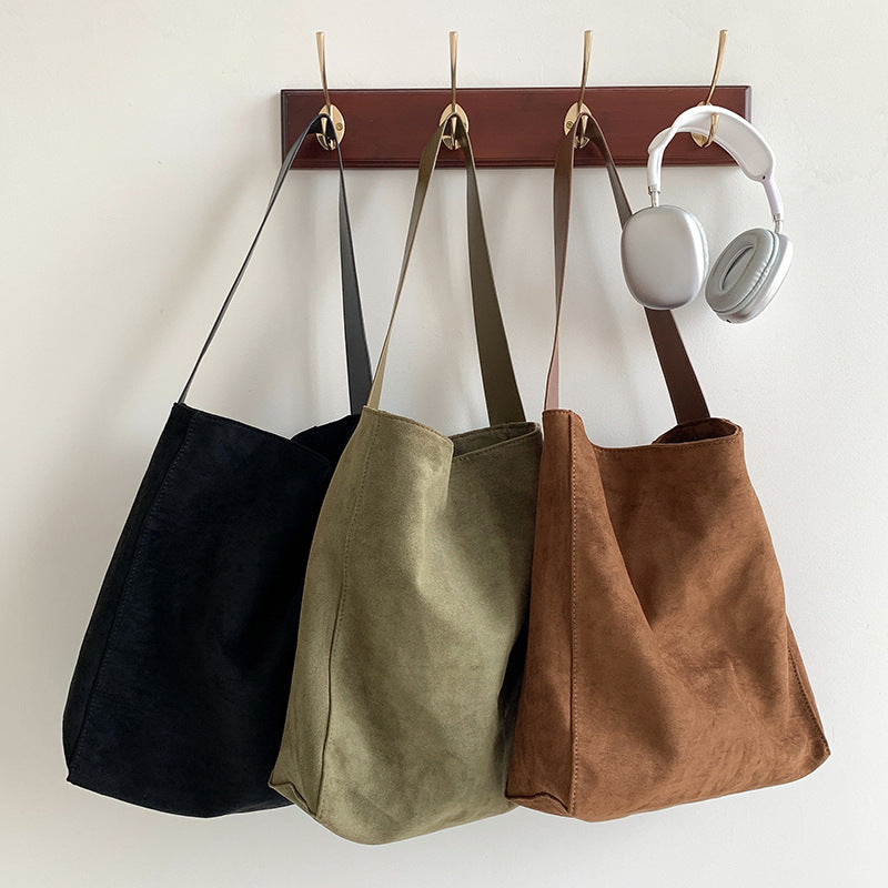Damen Wildleder Tote – Vintage Schultertasche groß für Herbst & Winter NOOR08