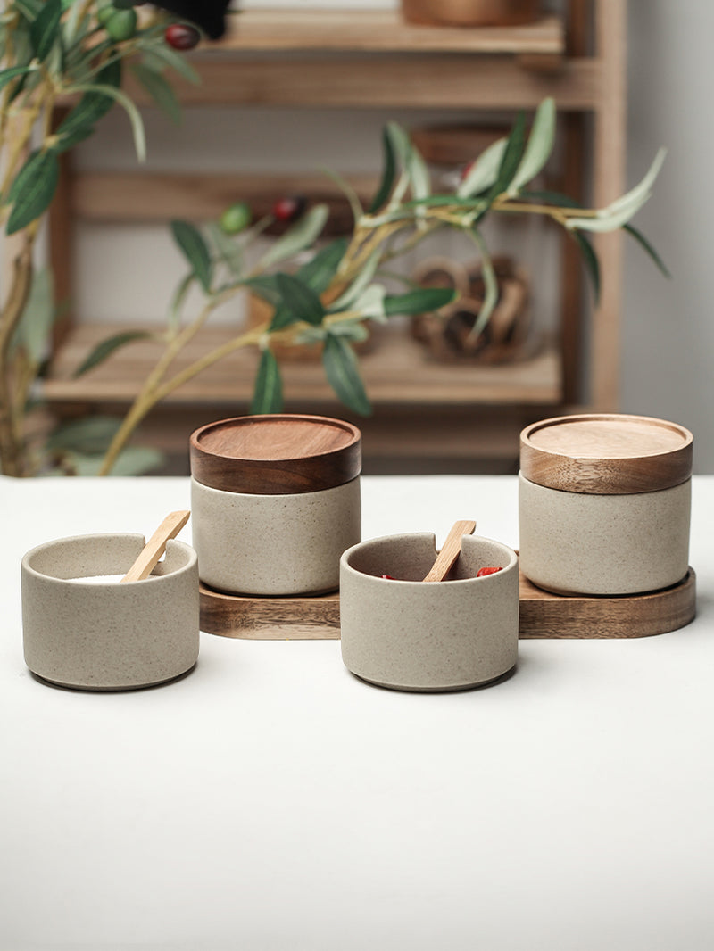 Elegant Kitchen Seasoning Jars: Ceramic Pots, Acacia Wood Tray & Covers
