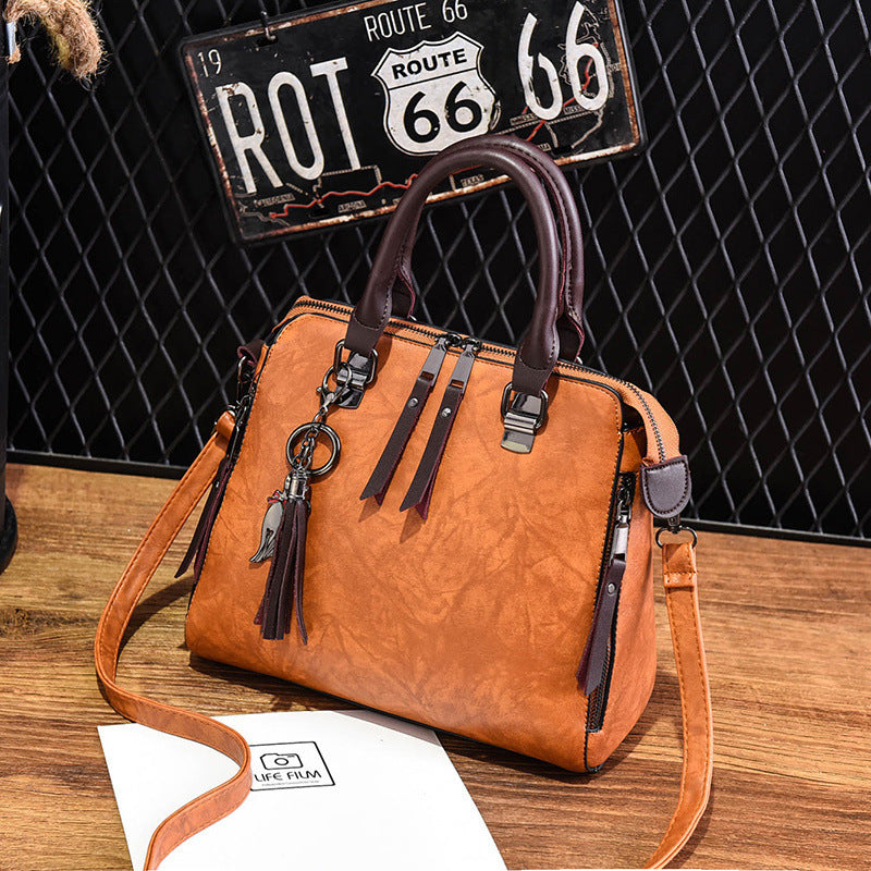 Vintage Damen Handtasche – PU Leder Tote mit Quaste & großer Kapazität NOOR08