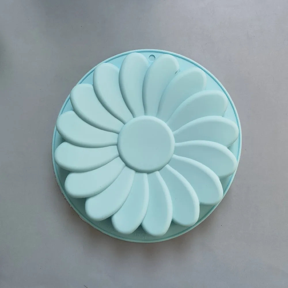 Sunflower Silicone Baking Mold - Versatile Kitchen Tray for Cake, Bread & Chocolate