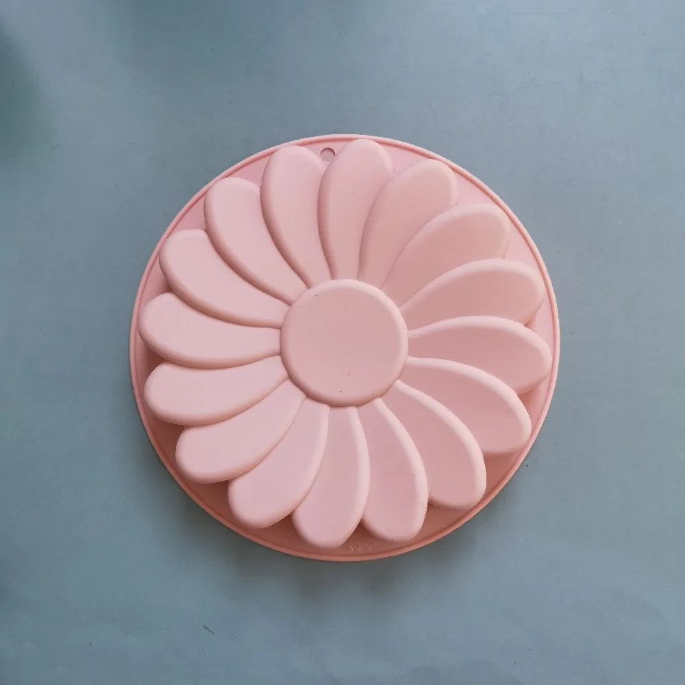 Sunflower Silicone Baking Mold - Versatile Kitchen Tray for Cake, Bread & Chocolate