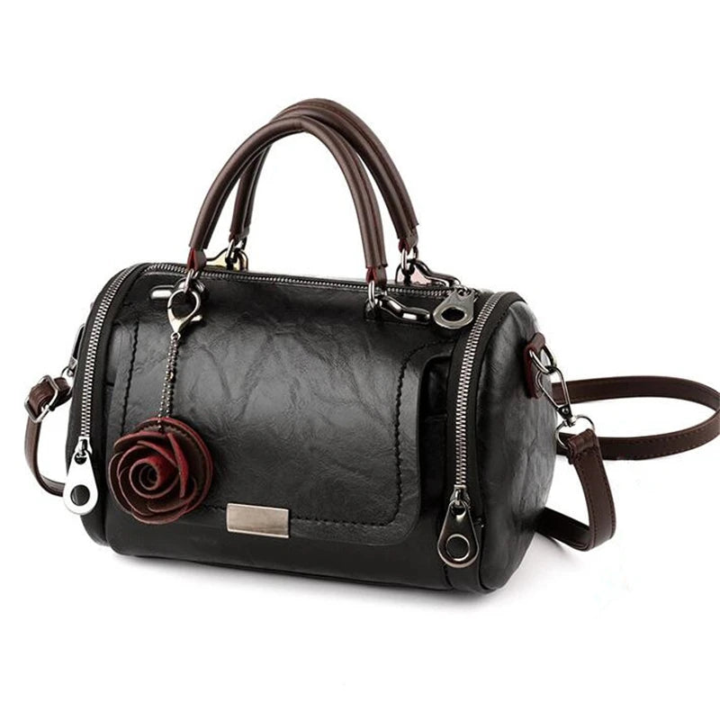 Damen Schultertasche | Boston Handbag mit Blumenanhänger & Crossbody NOOR08