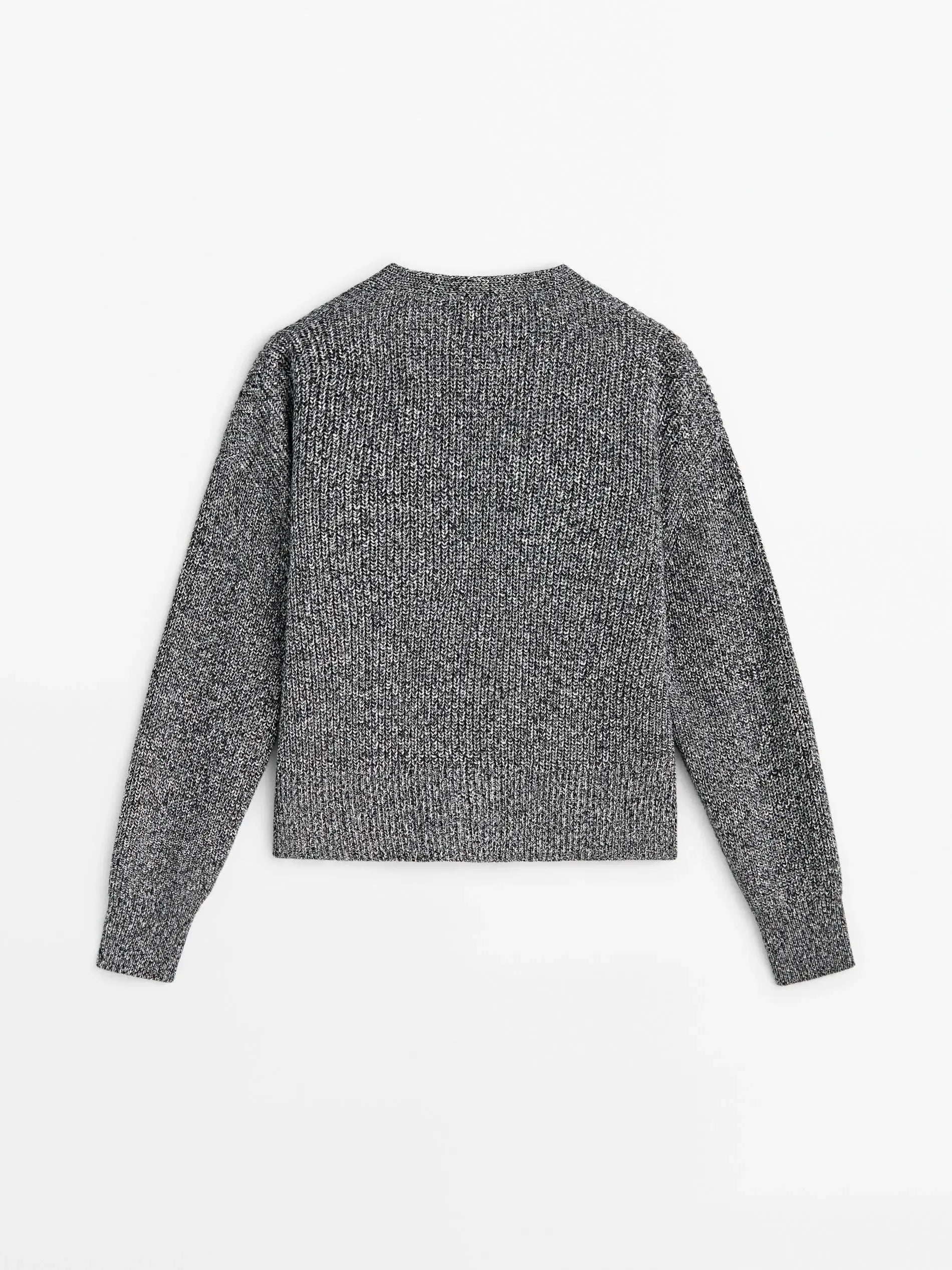Massidutti 2025: Kurzstrickjacke im Zweifarb-Design NOOR08