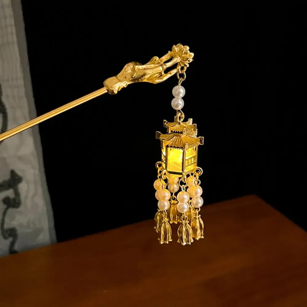 Chinesischer Haarstab, Leuchtende Lotuslaterne mit Quaste NOOR08