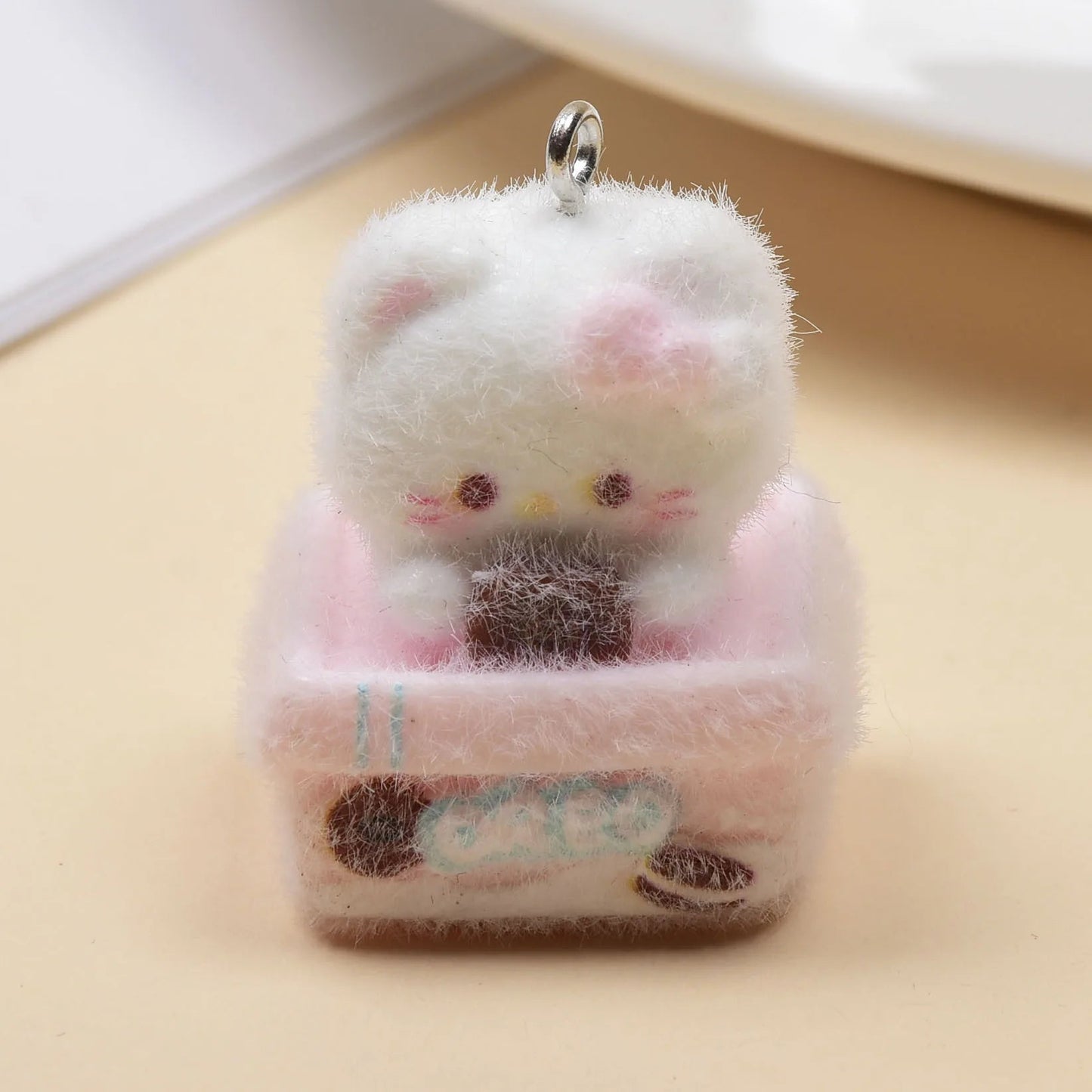 3D Kawaii Harz Anhänger Katze Keks Schmuck NOOR08