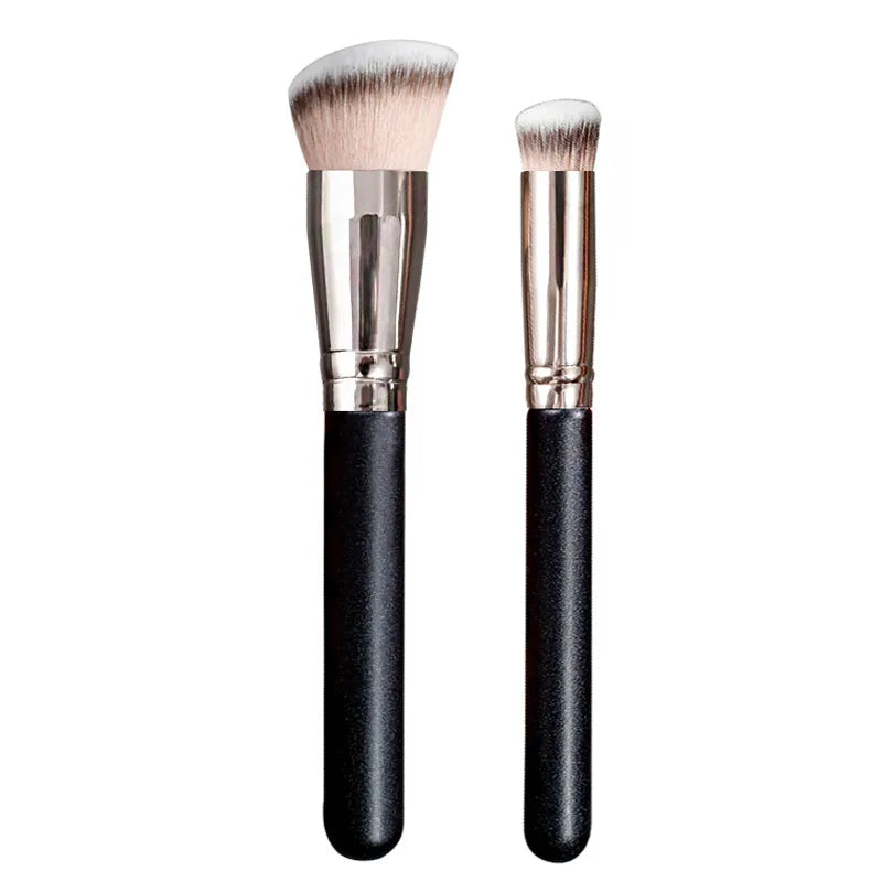 Make-up-Pinsel, Foundation- & Concealer-Pinsel, abgewinkelt NOOR08
