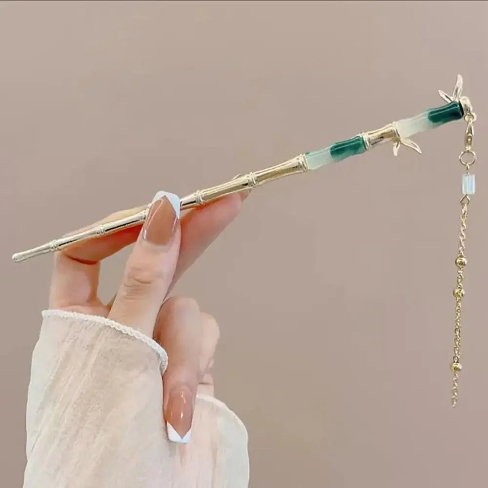 Chinesischer Haarstab, Leuchtende Lotuslaterne mit Quaste NOOR08
