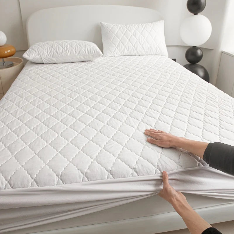 Wasserdichter Matratzenschoner – Gesteppter Schutz für Queen & King Size Betten NOOR08