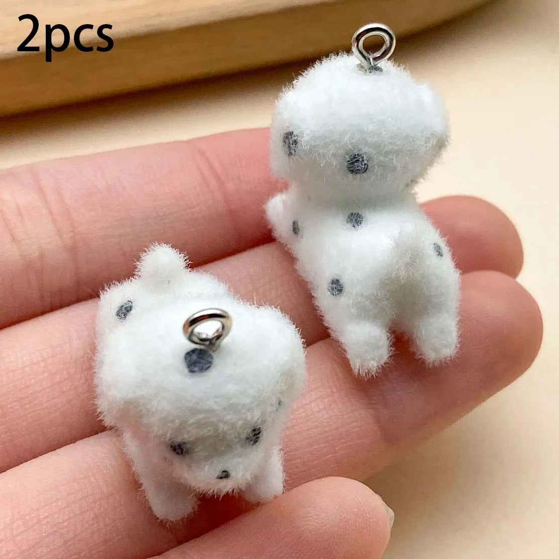 Mix 2/5 Stück Harz Beflockung Hund Anhänger DIY Schmuck NOOR08