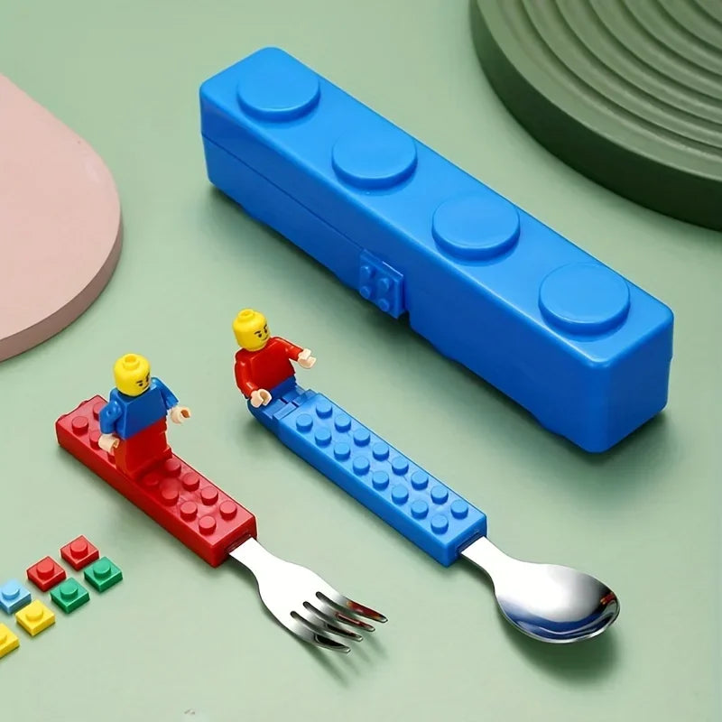 Bunte Baustein Besteck-Set – Tragbare Gabel & Löffel | Auslaufsicherer Kinder-Essensbehälter für Schule & Salat NOOR08