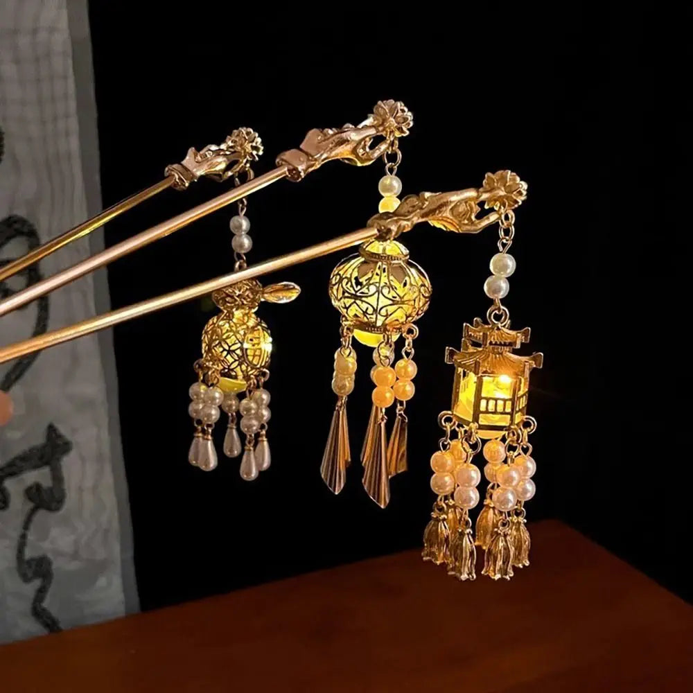 Chinesischer Haarstab, Leuchtende Lotuslaterne mit Quaste NOOR08