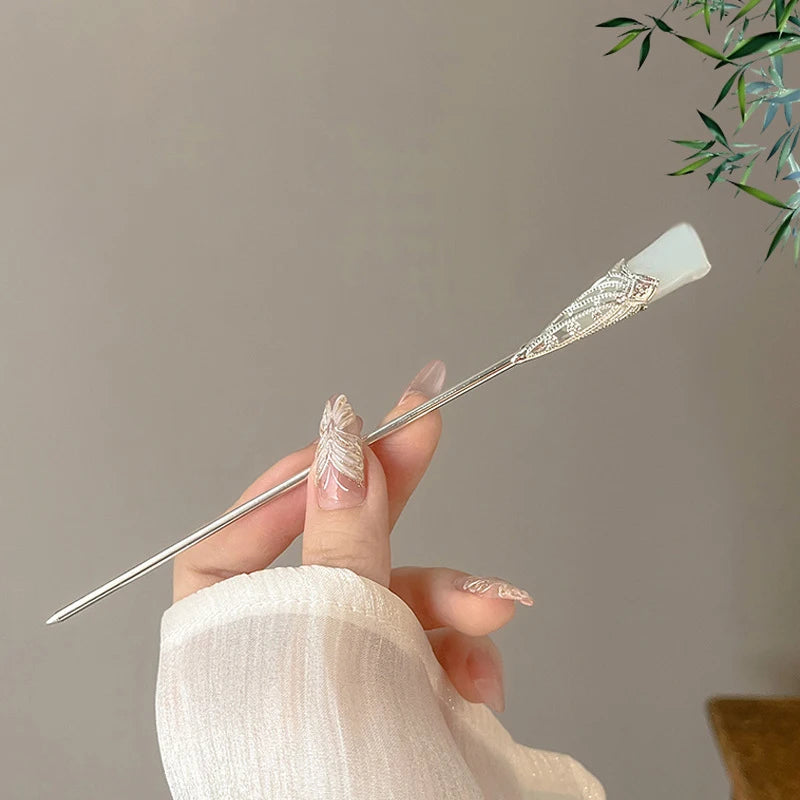 Eleganter chinesischer Haarstab mit Blumen und Quaste NOOR08